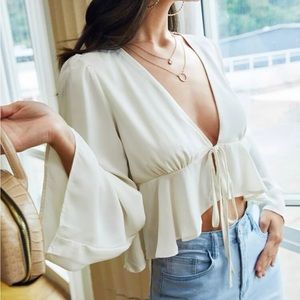 Bell sleeve top (sm)